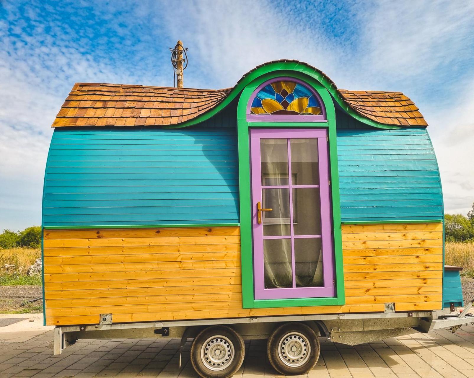 Central Tiny Houses Bukarest Exterior foto