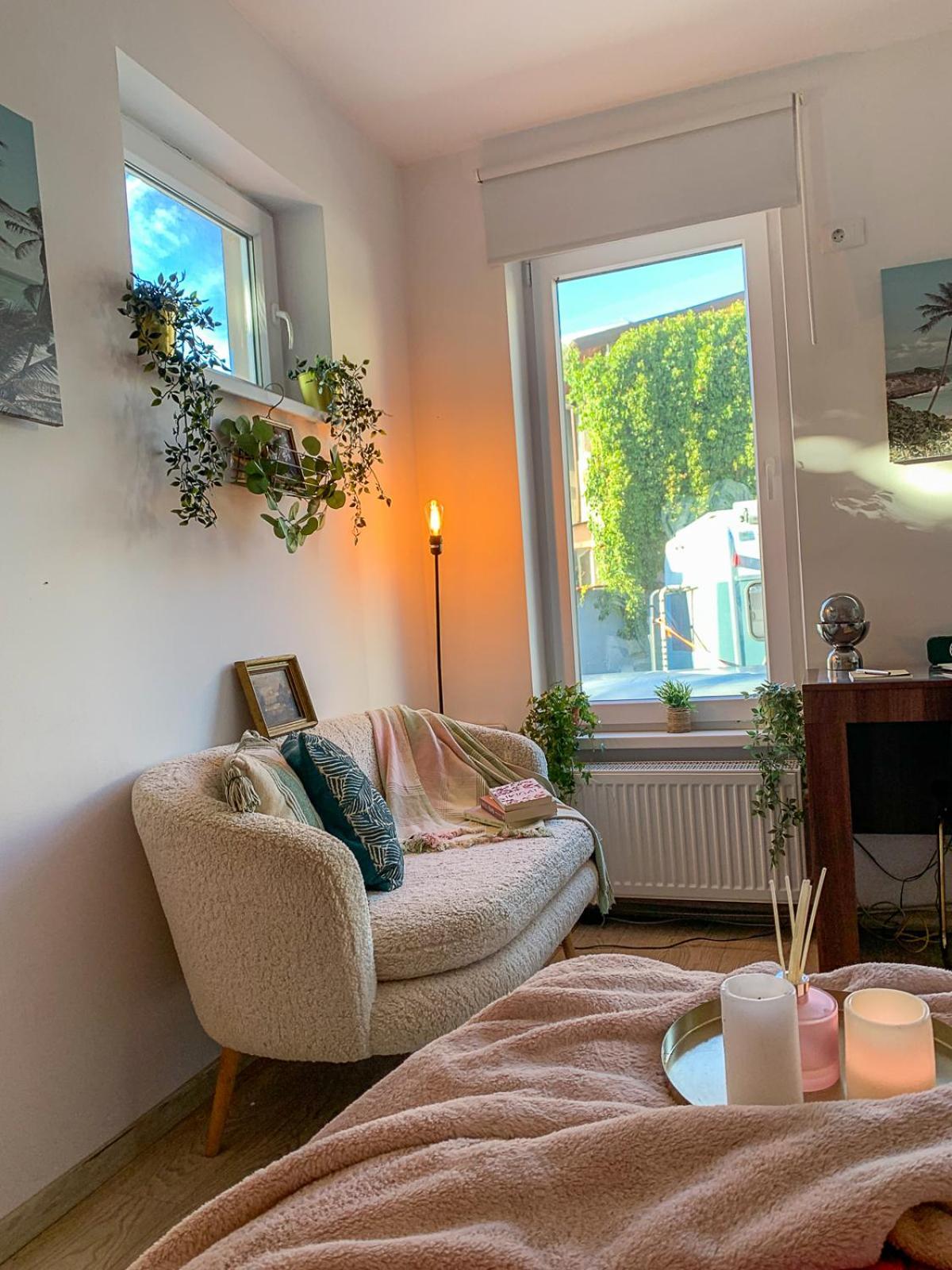 Central Tiny Houses Bukarest Exterior foto